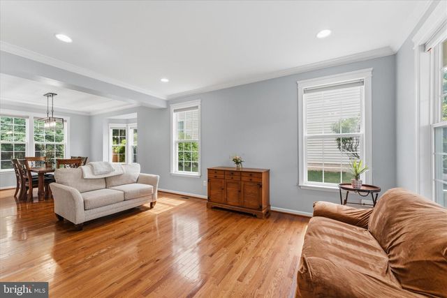 5439 BANTRY CT, Woodbridge, VA 22193
