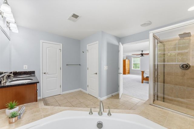 5439 BANTRY CT, Woodbridge, VA 22193