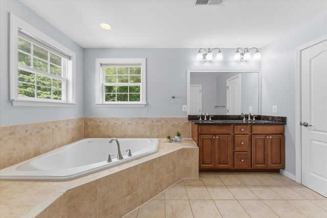 5439 BANTRY CT, Woodbridge, VA 22193