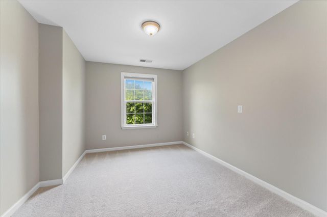 5439 BANTRY CT, Woodbridge, VA 22193