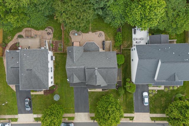 5439 BANTRY CT, Woodbridge, VA 22193