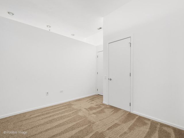 500 W Superior Street 1806, Chicago, IL 60654