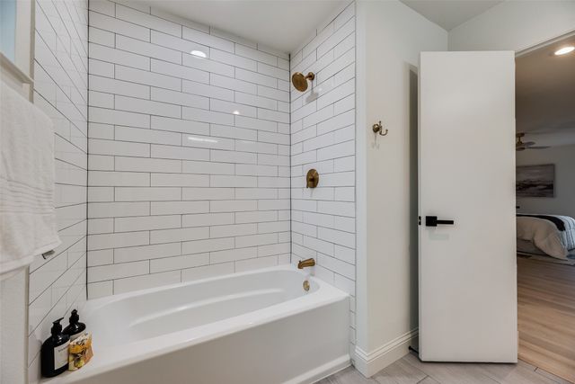 7412 E Northwest Highway 102, Dallas, TX 75231