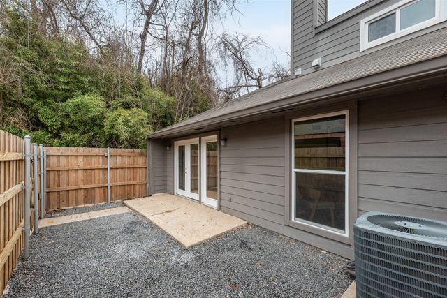 7412 E Northwest Highway 102, Dallas, TX 75231