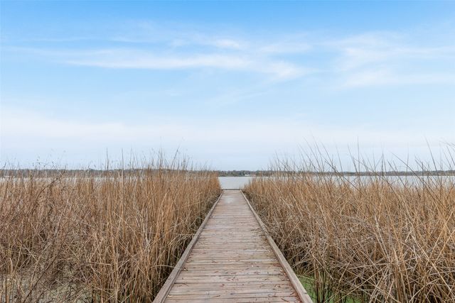 7412 E Northwest Highway 102, Dallas, TX 75231