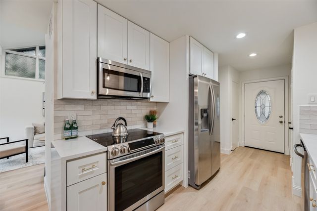 7412 E Northwest Highway 102, Dallas, TX 75231