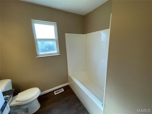 803 Silver Street, Alton, IL 62002