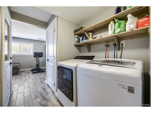 3036 S Biscay St, Aurora, CO 80013