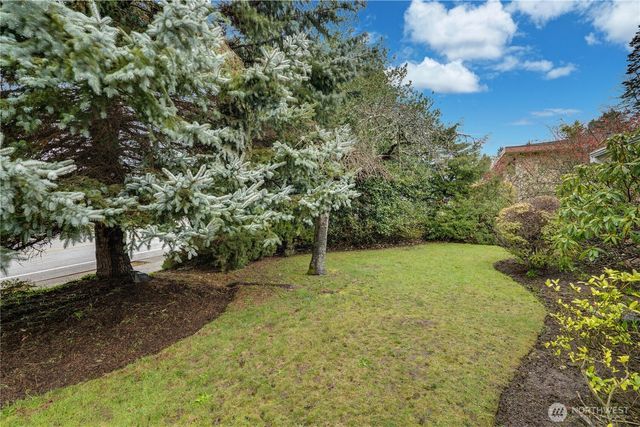 7138 N 17th Street, Tacoma, WA 98406