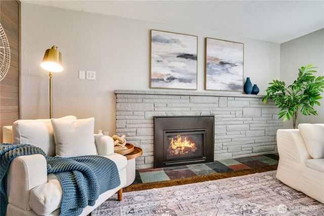 7138 N 17th Street, Tacoma, WA 98406