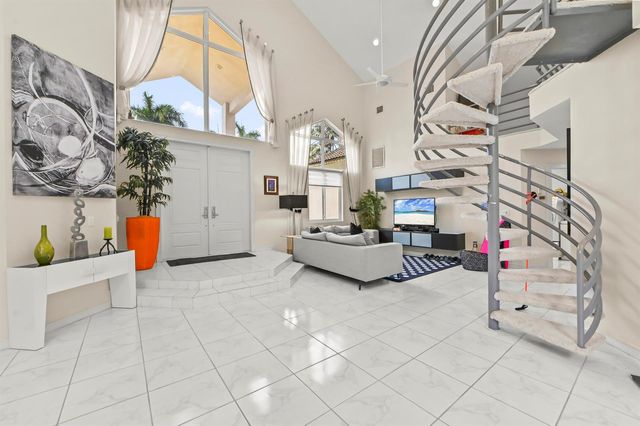 7165 Mariana Court, Boca Raton, FL 33433