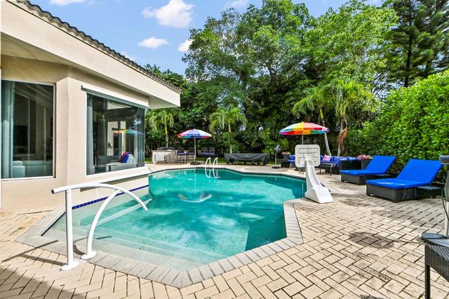 7165 Mariana Court, Boca Raton, FL 33433