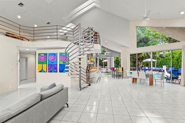 7165 Mariana Court, Boca Raton, FL 33433