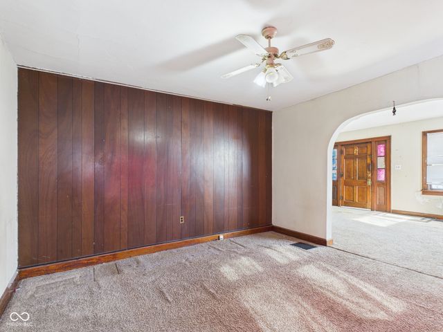 1525 Noble Street, Anderson, IN 46016