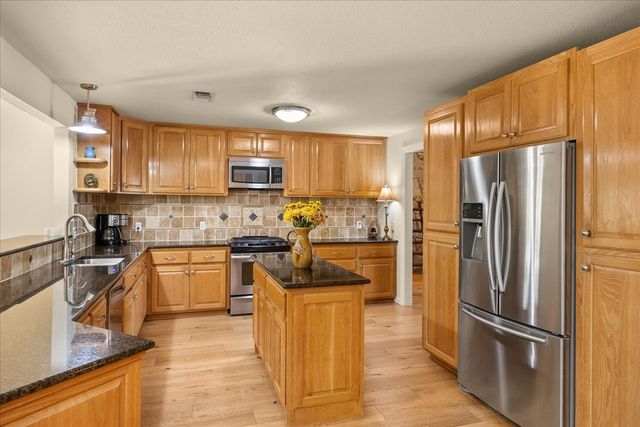 127 Camp Alzafar Rd, Boerne, TX 78006