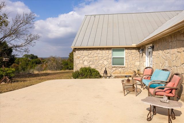 127 Camp Alzafar Rd, Boerne, TX 78006