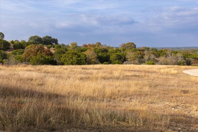 127 Camp Alzafar Rd, Boerne, TX 78006