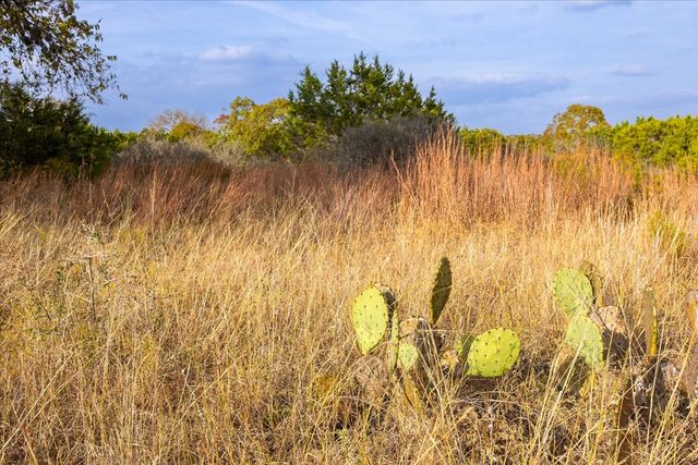 127 Camp Alzafar Rd, Boerne, TX 78006