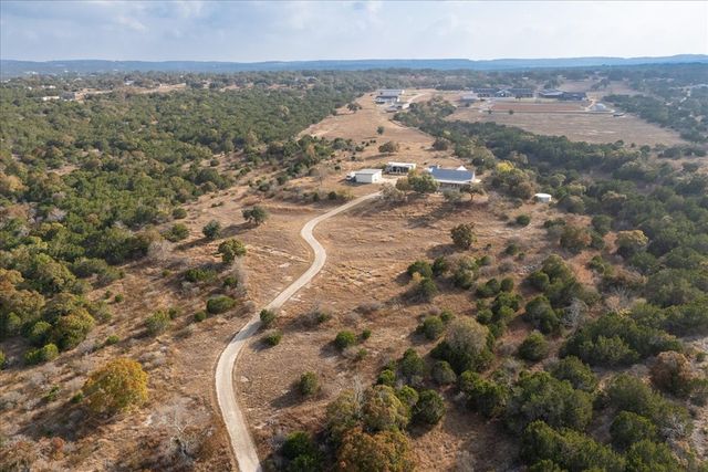 127 Camp Alzafar Rd, Boerne, TX 78006