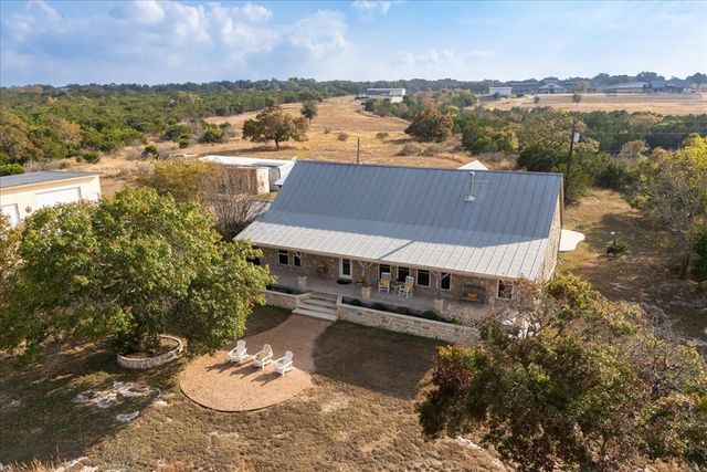 127 Camp Alzafar Rd, Boerne, TX 78006