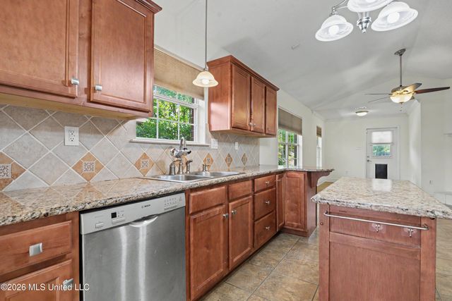 17008 Date Palm Drive, Biloxi, MS 39540