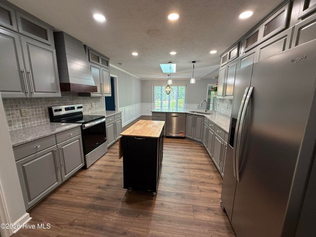 119 Sandham Court 12, West End, NC 27376