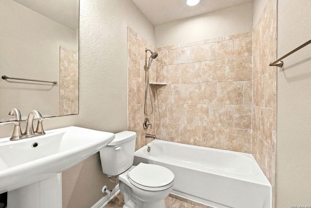 241 Cansiglio, Cibolo, TX 78108