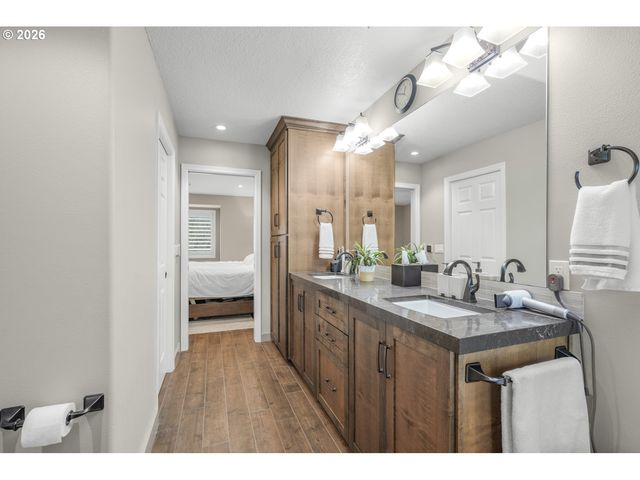 13495 Sw 74TH Ave, Portland, OR 97223