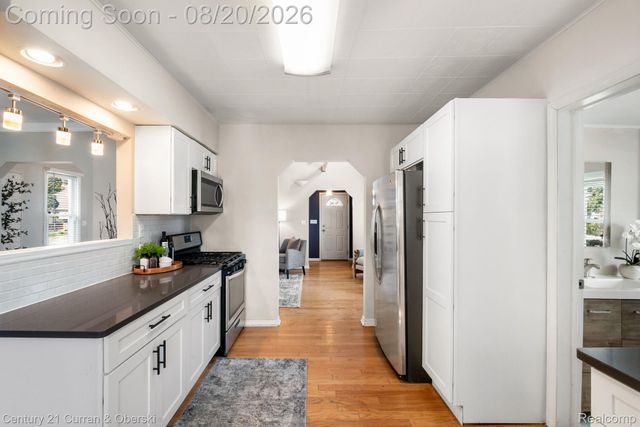 261 N Mill Street, Plymouth, MI 48170