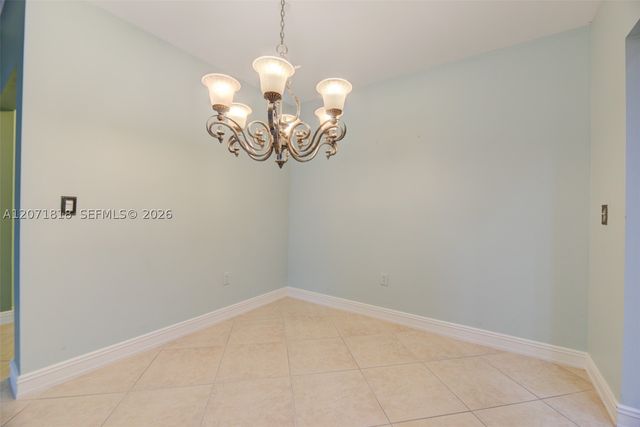 16135 Emerald Estates Dr 165, Weston, FL 33331