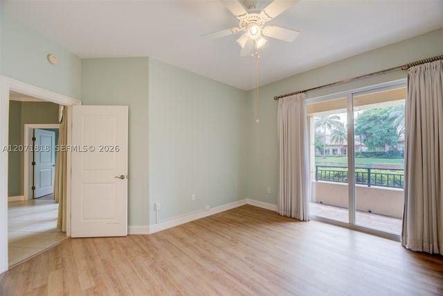 16135 Emerald Estates Dr 165, Weston, FL 33331