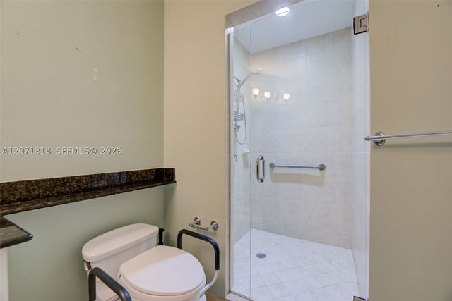 16135 Emerald Estates Dr 165, Weston, FL 33331