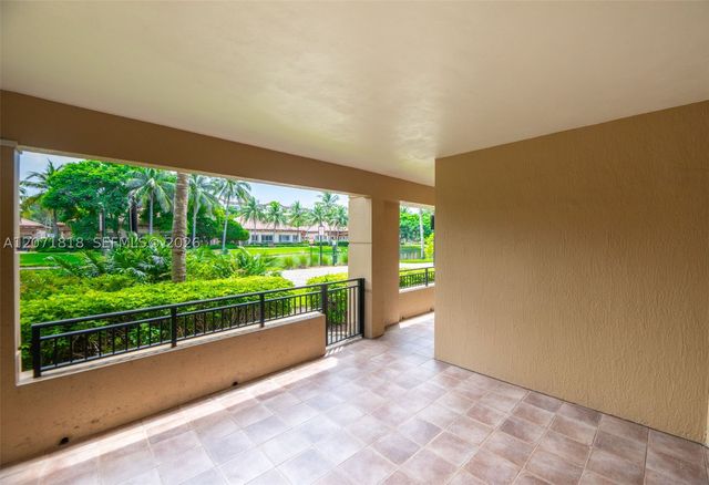 16135 Emerald Estates Dr 165, Weston, FL 33331