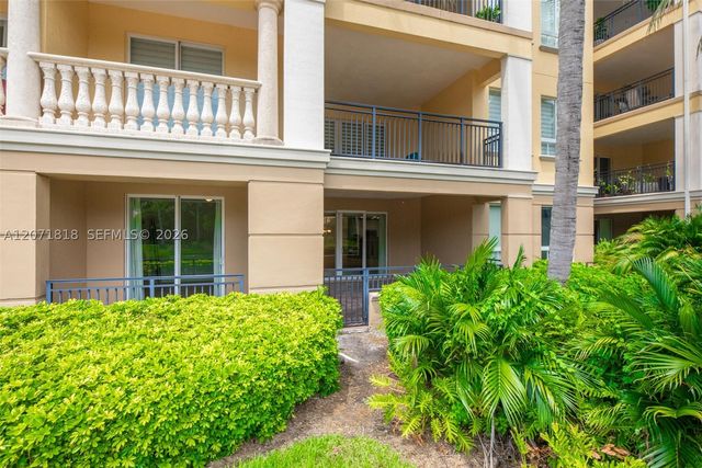 16135 Emerald Estates Dr 165, Weston, FL 33331