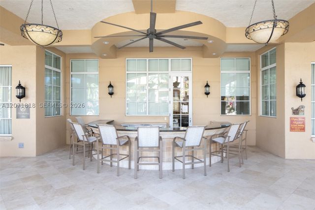 16135 Emerald Estates Dr 165, Weston, FL 33331