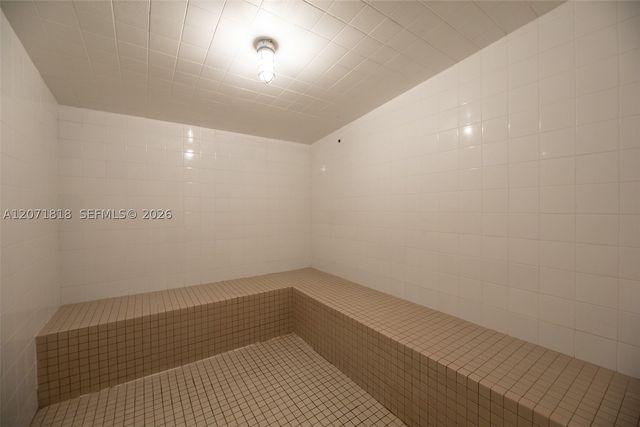 16135 Emerald Estates Dr 165, Weston, FL 33331
