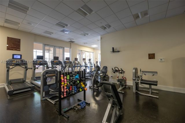 16135 Emerald Estates Dr 165, Weston, FL 33331