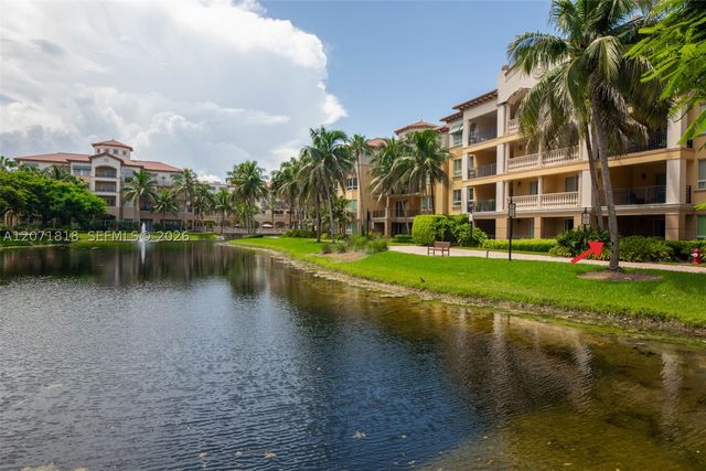 16135 Emerald Estates Dr 165, Weston, FL 33331