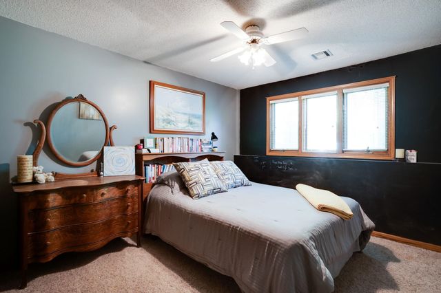 9510 E Shannon Woods St, Wichita, KS 67226