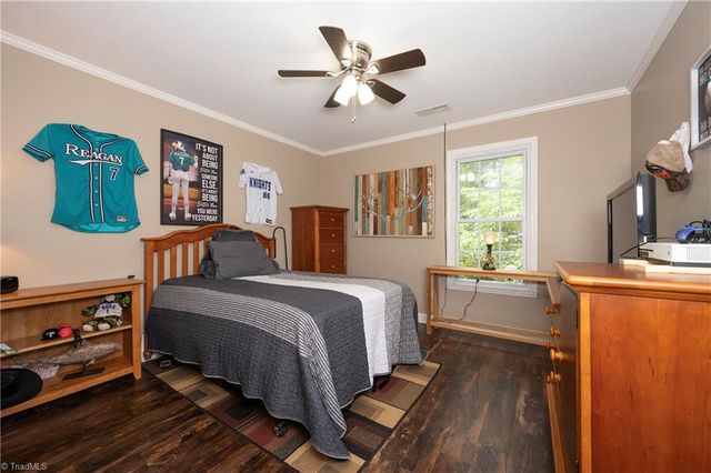 5963 Honeycomb Lane, Pfafftown, NC 27040
