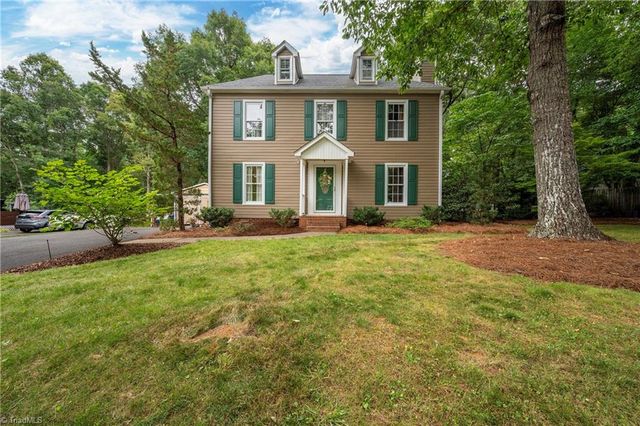 5963 Honeycomb Lane, Pfafftown, NC 27040