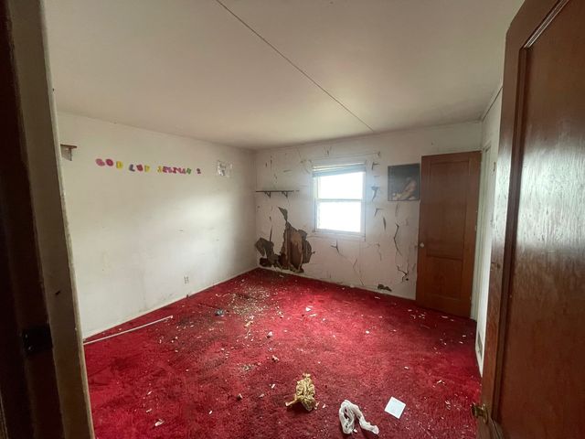 725 Webster Circle E, Kankakee, IL 60901