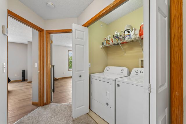 3605 Lawndale Lane N 17, Plymouth, MN 55446