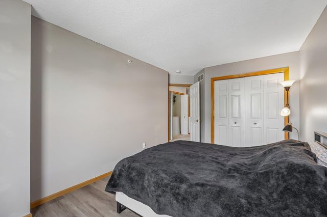 3605 Lawndale Lane N 17, Plymouth, MN 55446