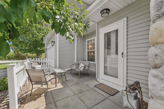 3605 Lawndale Lane N 17, Plymouth, MN 55446