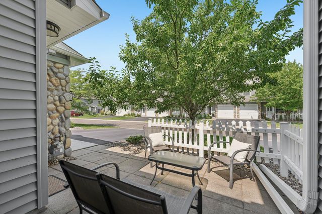 3605 Lawndale Lane N 17, Plymouth, MN 55446