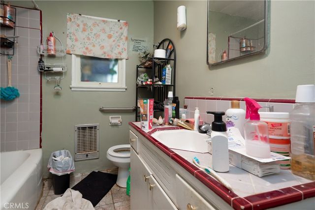 44209 Date, Lancaster, CA 93534