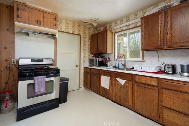 44209 Date, Lancaster, CA 93534