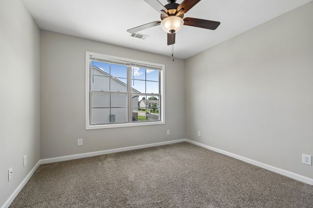 251 Signature Pl, Lebanon, TN 37087