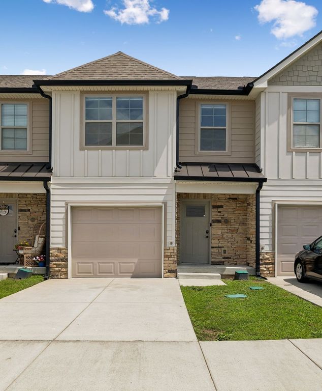 251 Signature Pl, Lebanon, TN 37087